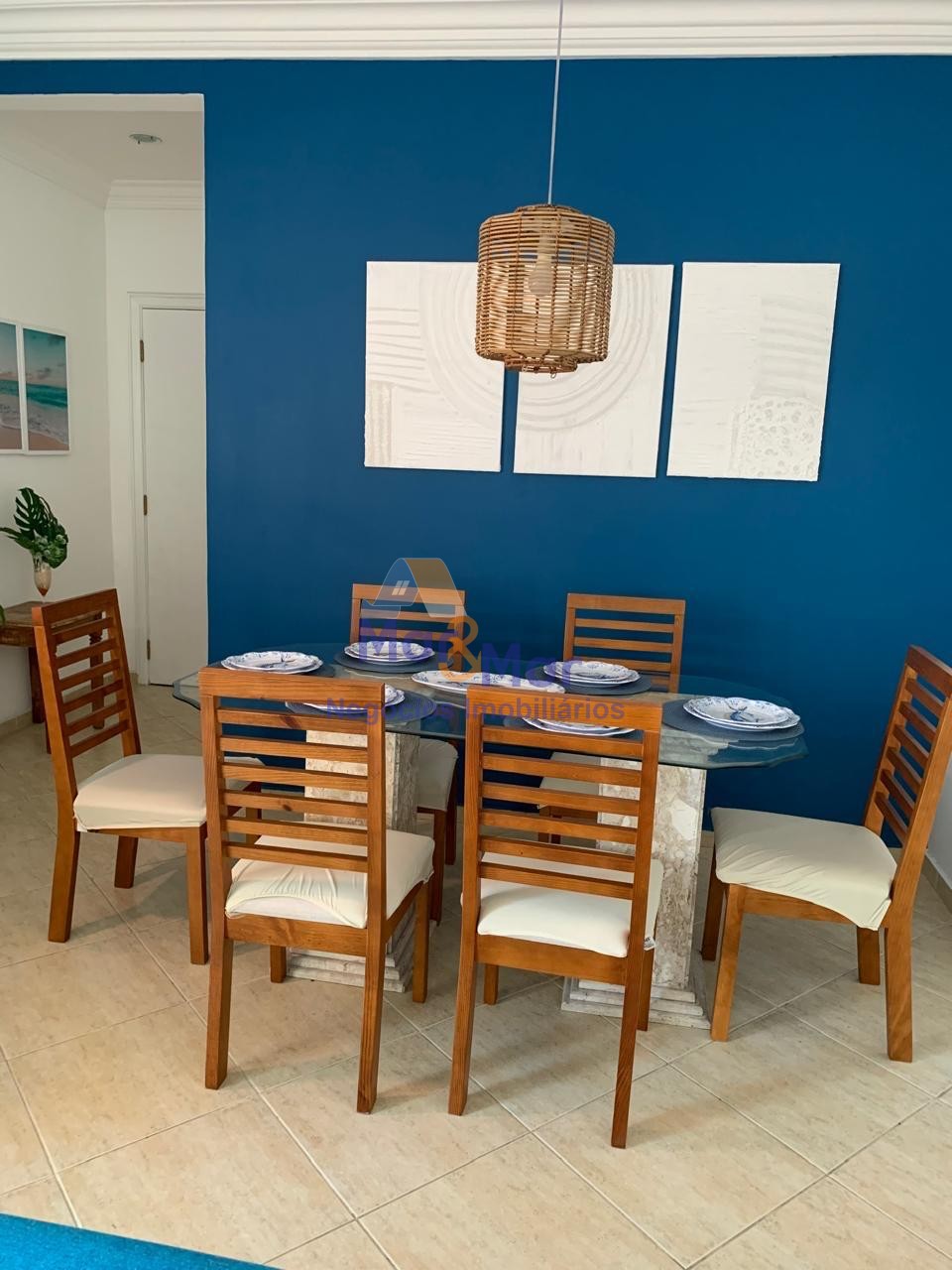 Apartamento Frente ao Mar-4-dormitorios-Pitangueiras - Centro