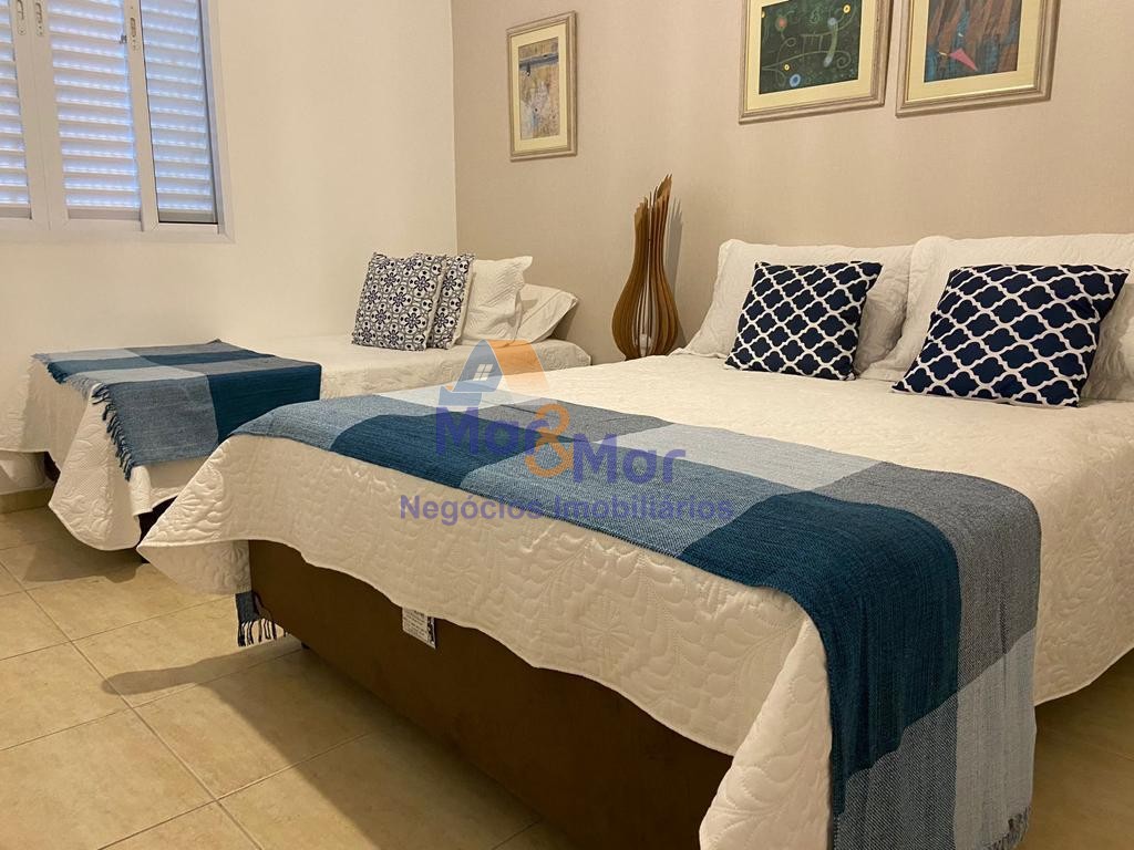 Apartamento Frente ao Mar-4-dormitorios-Pitangueiras - Centro