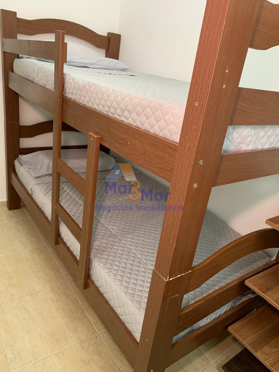Apartamento Frente ao Mar-4-dormitorios-Pitangueiras - Centro