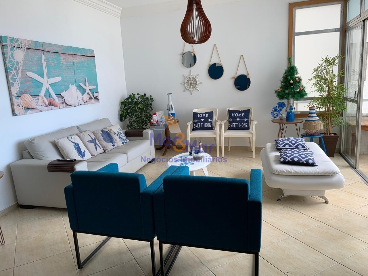 Apartamento Frente ao Mar-4-dormitorios-Pitangueiras - Centro