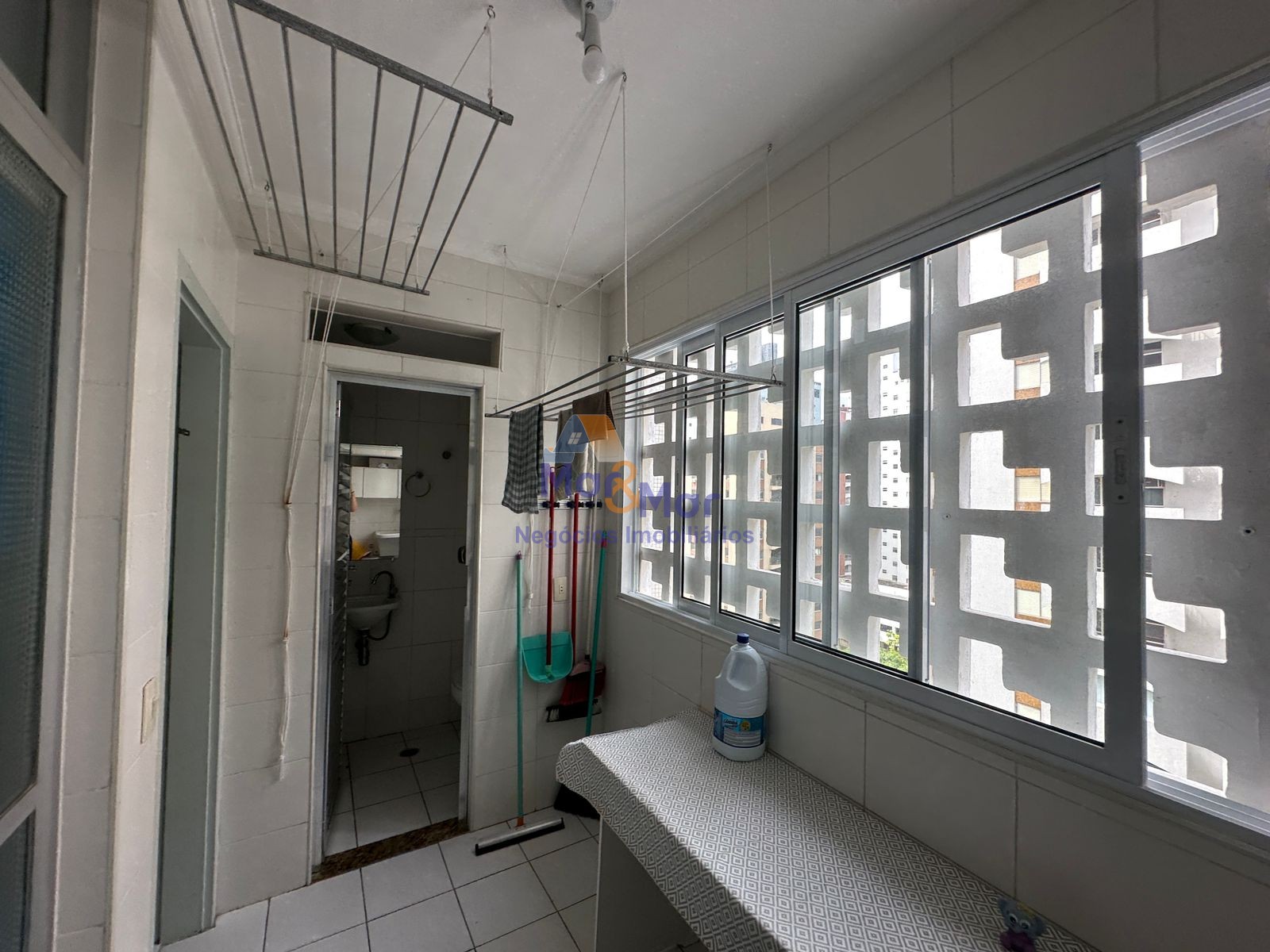 Apartamento-2-dormitorios-Enseada