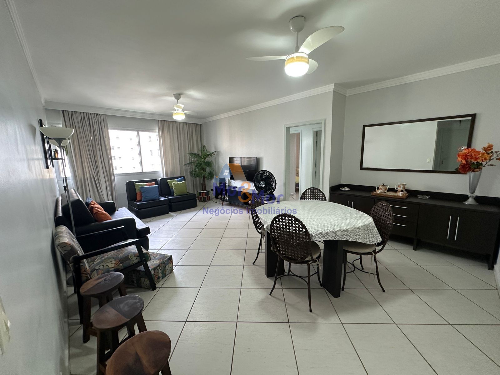 Apartamento-2-dormitorios-Enseada