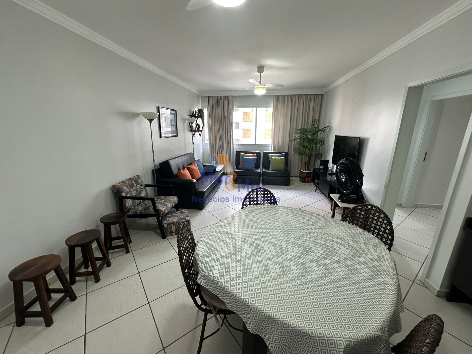 Apartamento-2-dormitorios-Enseada
