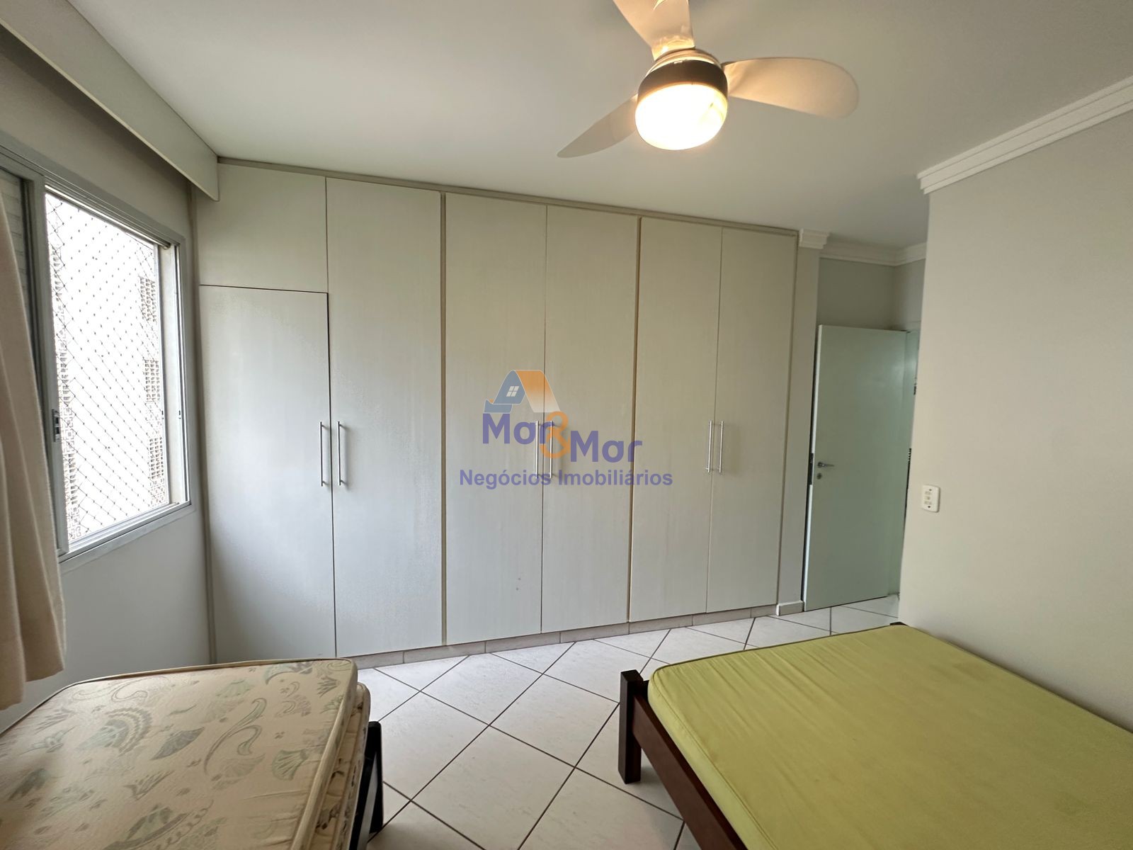 Apartamento-2-dormitorios-Enseada