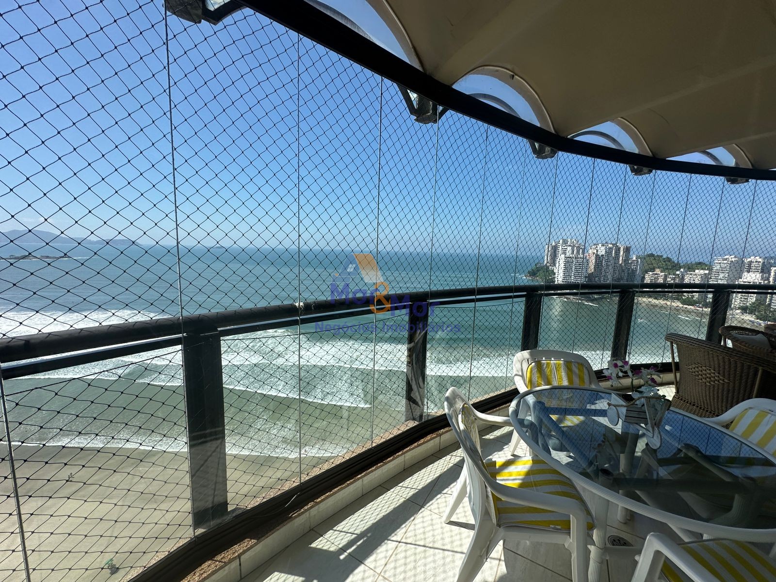 Apartamento Frente ao Mar-3-dormitorios-Vila Luis Antônio