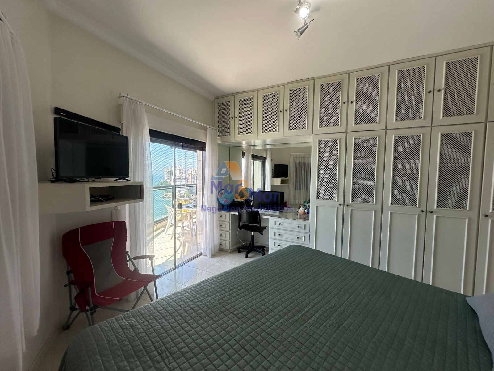 Apartamento Frente ao Mar-3-dormitorios-Vila Luis Antônio