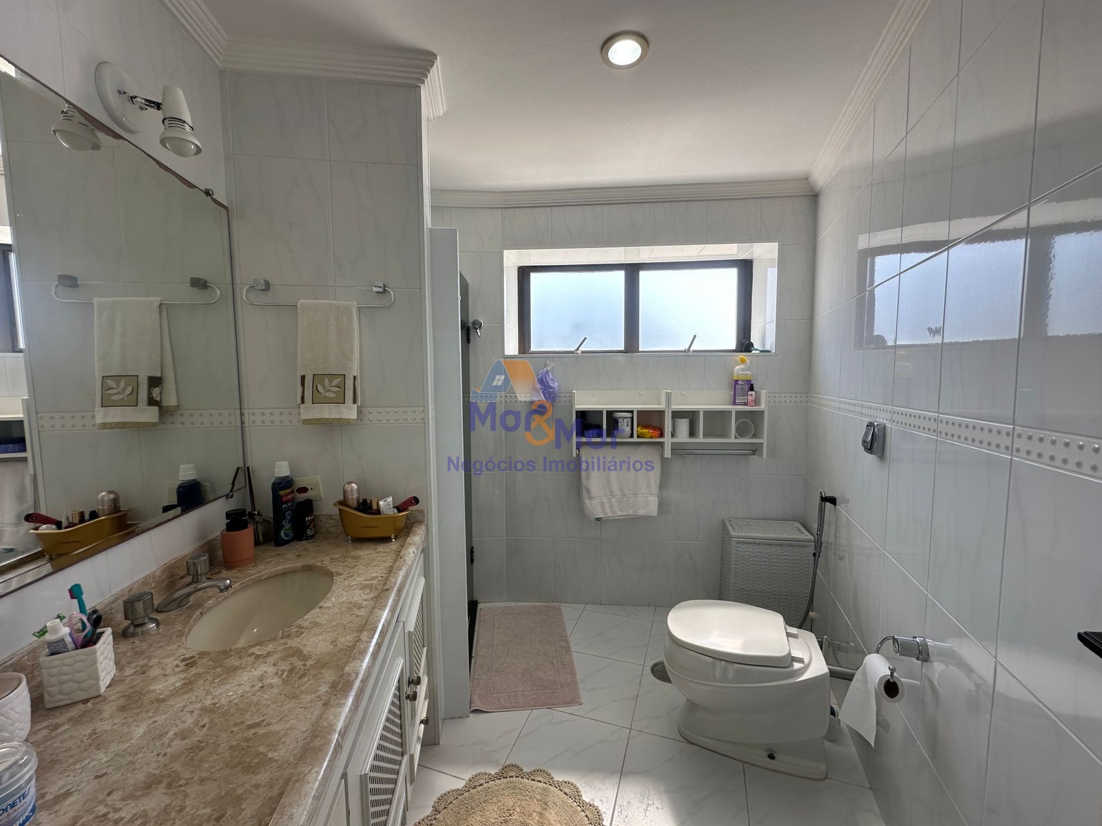 Apartamento Frente ao Mar-3-dormitorios-Vila Luis Antônio