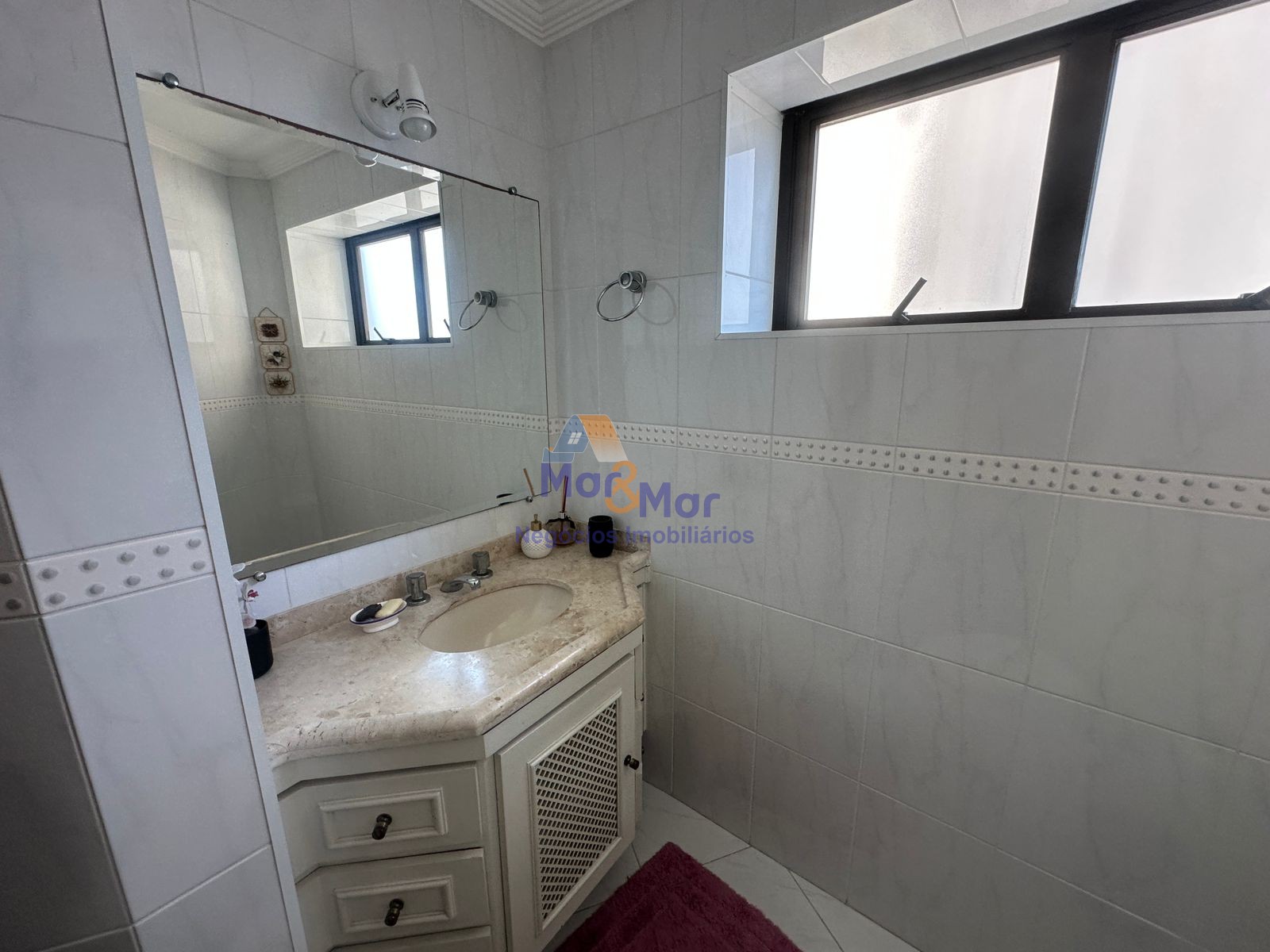 Apartamento Frente ao Mar-3-dormitorios-Vila Luis Antônio