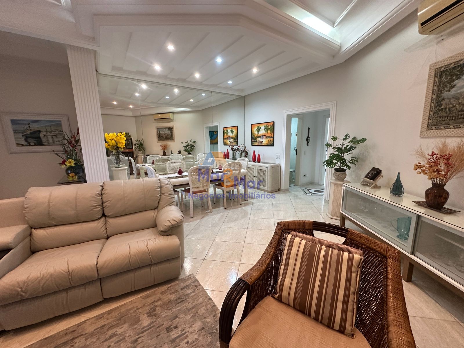 Apartamento Frente ao Mar-3-dormitorios-Vila Luis Antônio