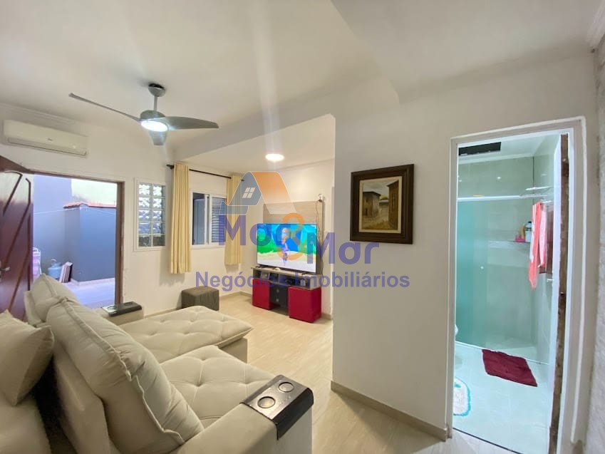 Casa-3-dormitorios-Enseada