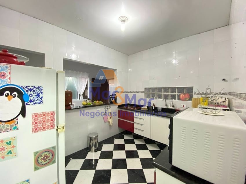Casa-3-dormitorios-Enseada